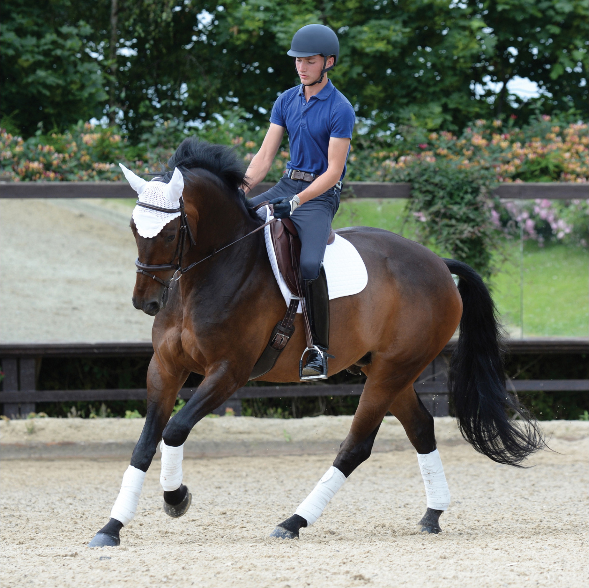 Weatherbeeta Prime Jump Shaped Saddle Pad 1000747 - White
